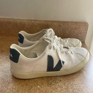 Women’s Veja Sneakers